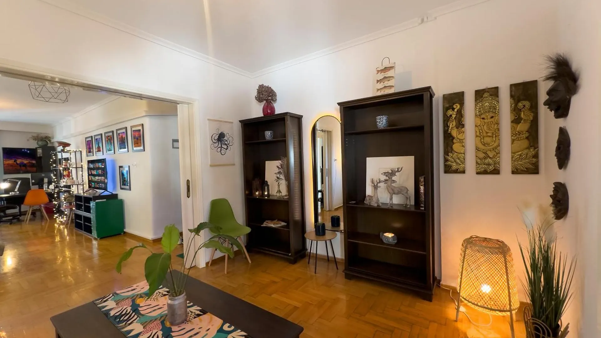 Apartamento Spacious Artistic Flat With Private Parking Tesalónica
